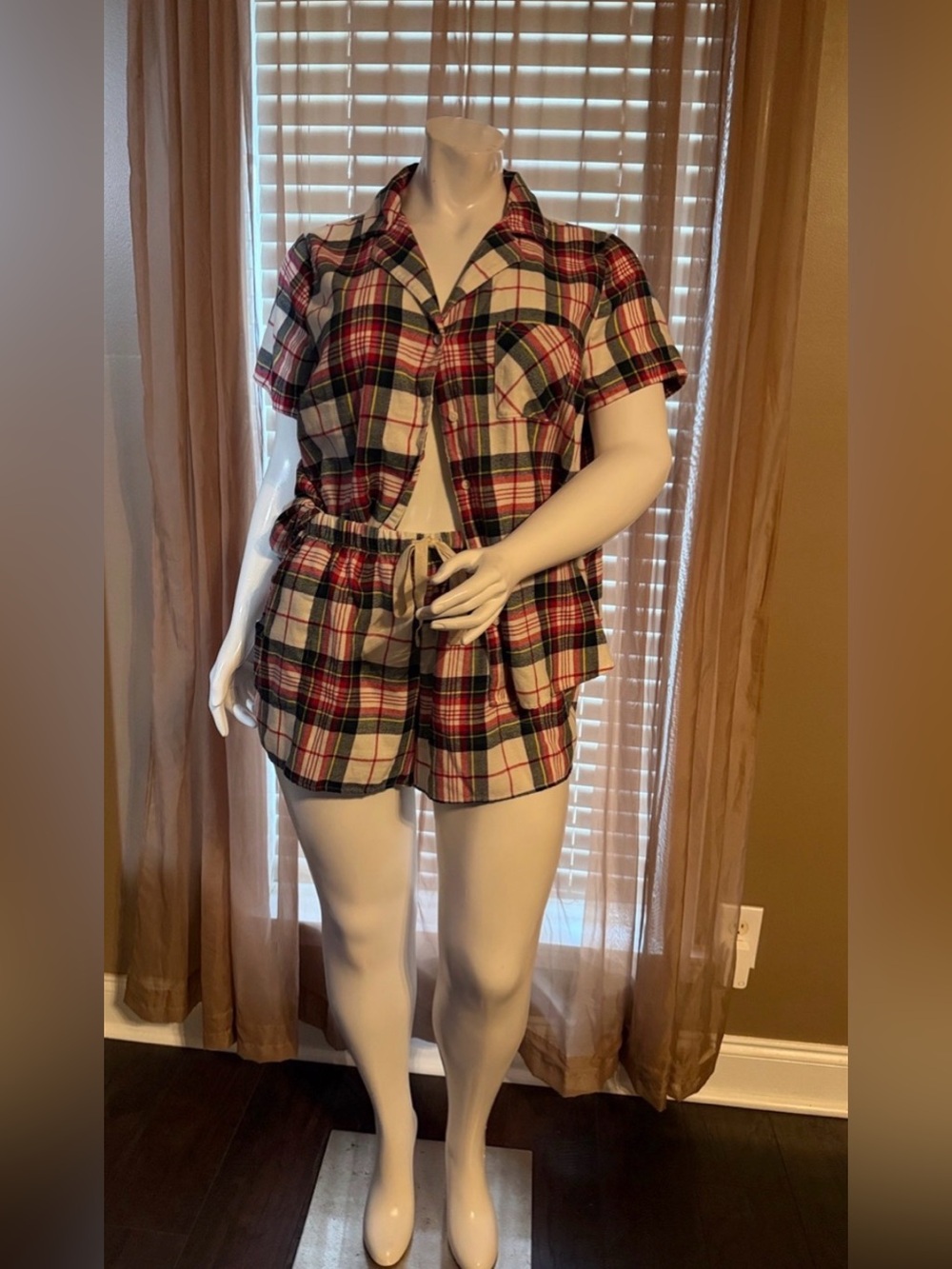 Lane Bryant Cacique Plaid Sleep pajama set size 18/20